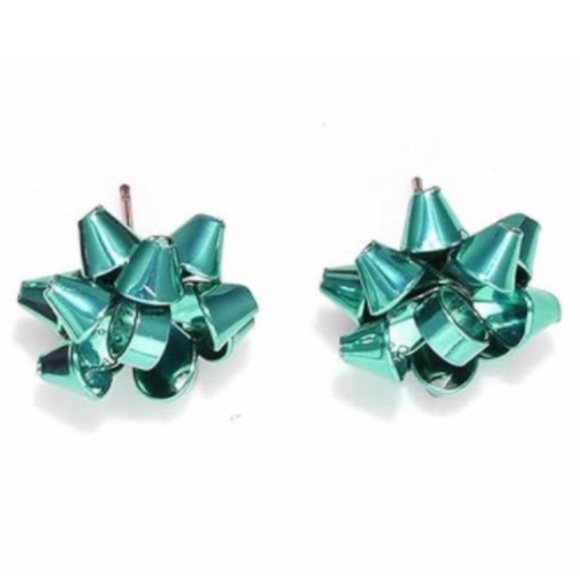 Green Christmas Bow Pierced Post Back Stud Earrings - Picture 4 of 15